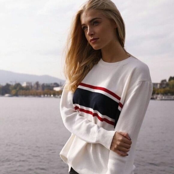Brandy Melville Jayden Sweater - Picture 1 of 2